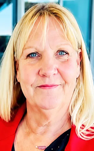 Michele (Hatch) Colian